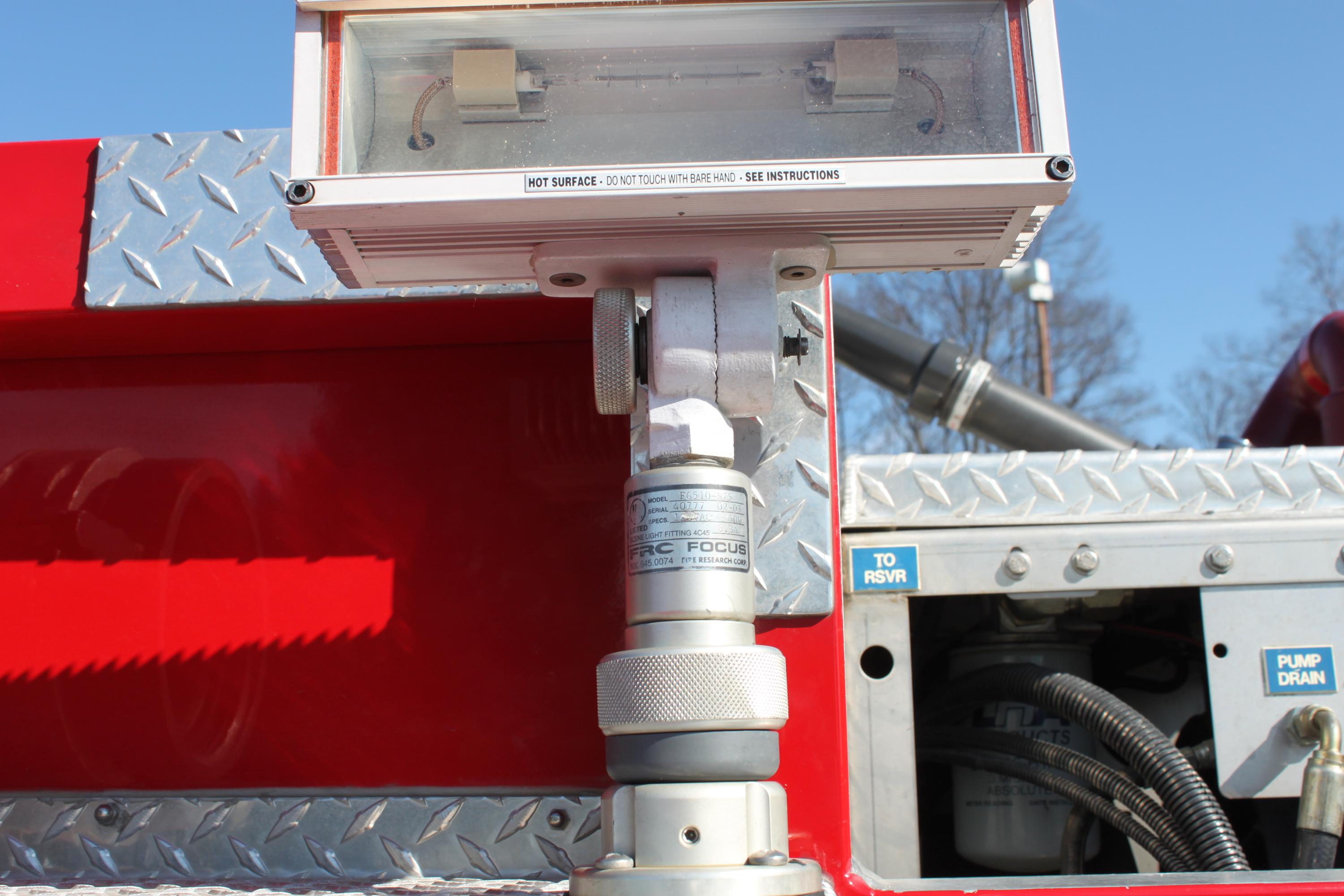 2003 Chevrolet C8500 Ferrara Engine 1250/1000/30 - image 24