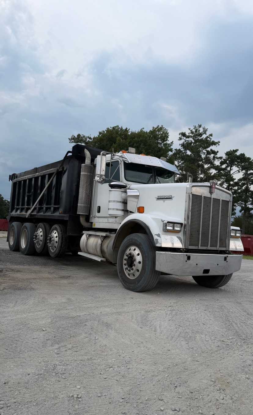 2006 Kenworth W900 Dump Truck