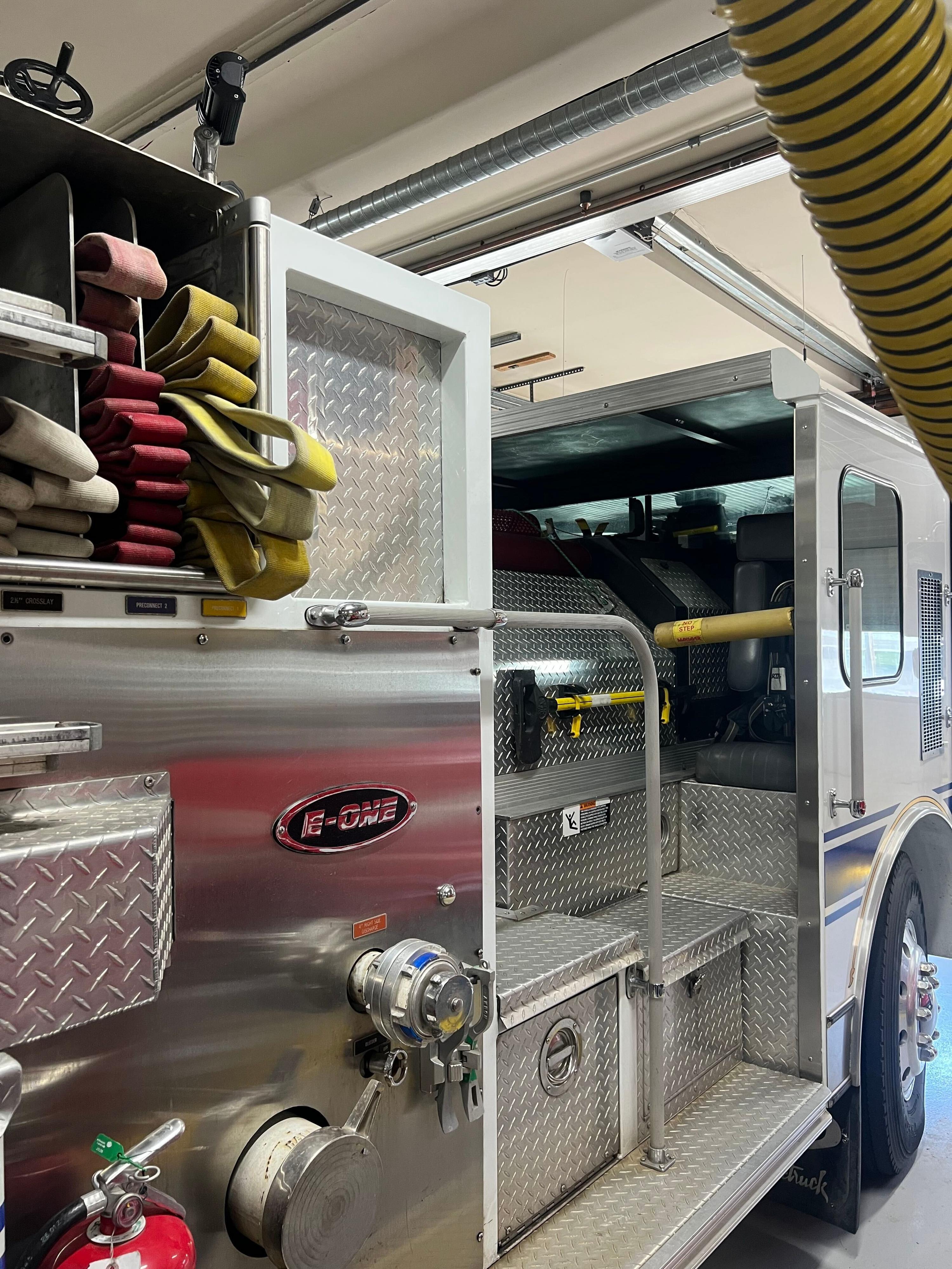 1989 E-One Pumper - image 11