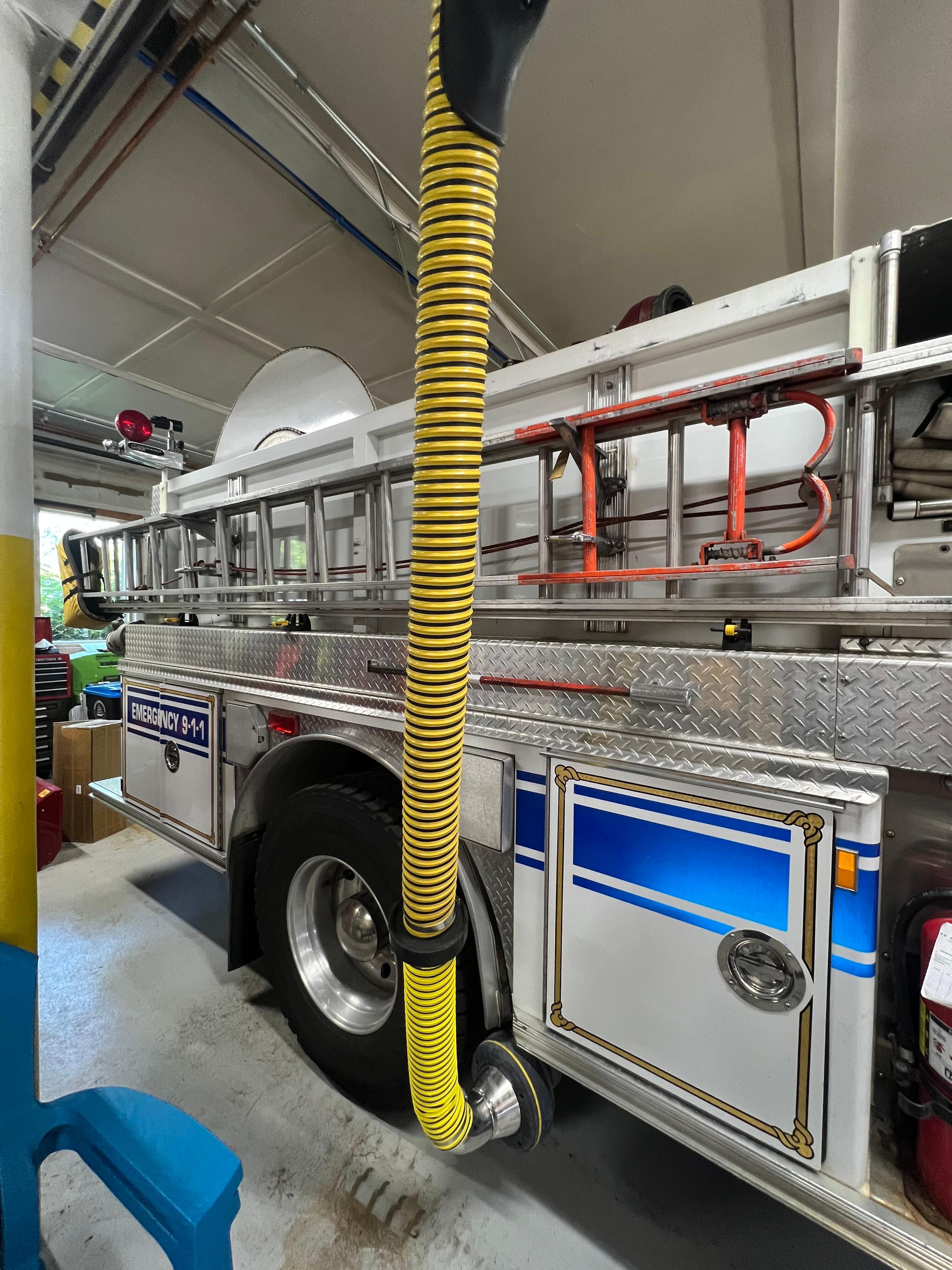 1989 E-One Pumper - image 25