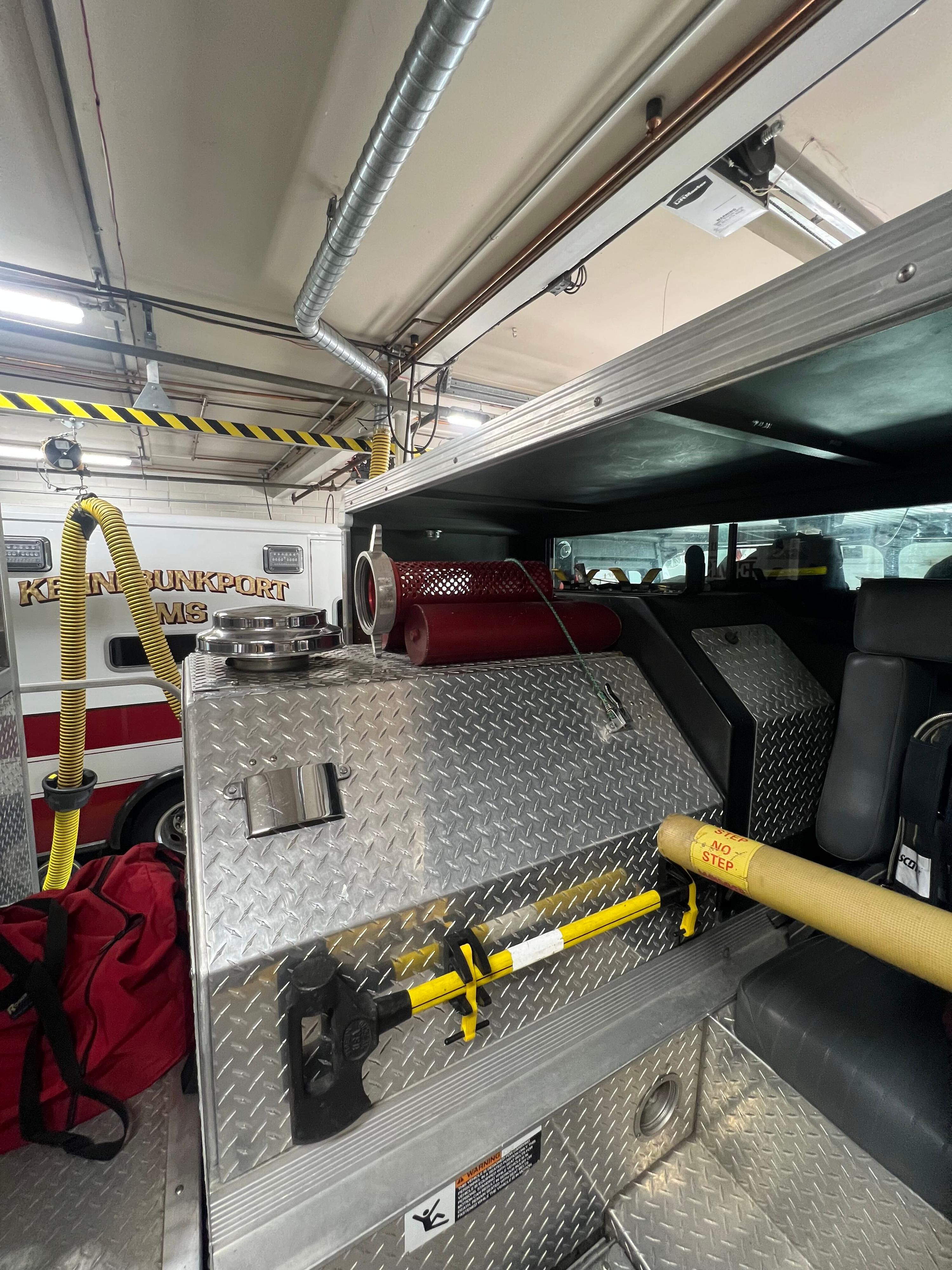 1989 E-One Pumper - image 27