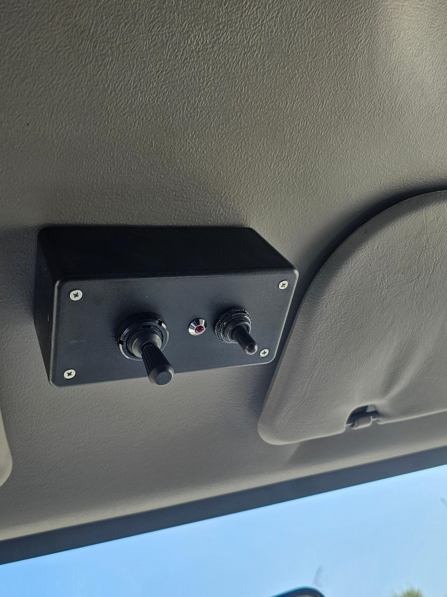2001 Ford F450 Equipment Truck - image 13