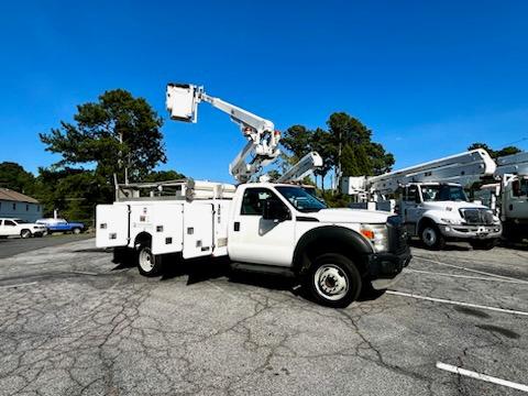2013 Ford F450SD 35 ft Bucket Truck - image 6