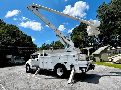 2015 Ford F750 Bucket Truck - image 6