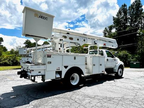 2015 Ford F750 Bucket Truck - image 8