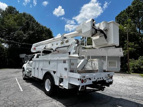 2015 Ford F750 Bucket Truck - image 9