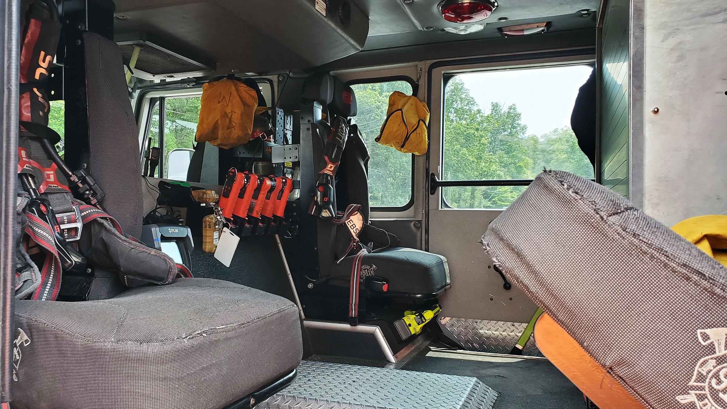 2009 Spartan Rosenbauer 75' Quint - image 22