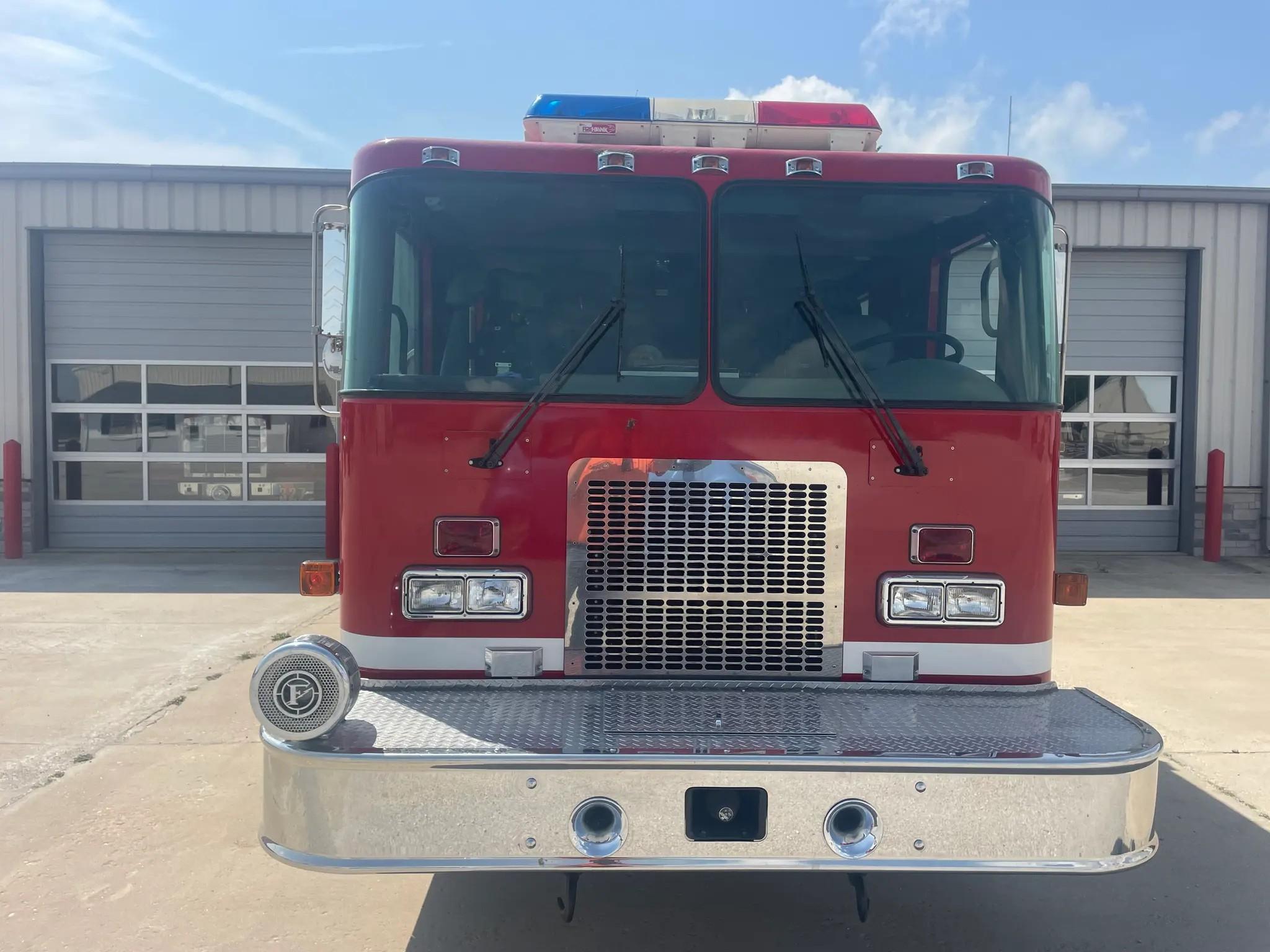 1999 E-One 1250/1000 Engine - image 2