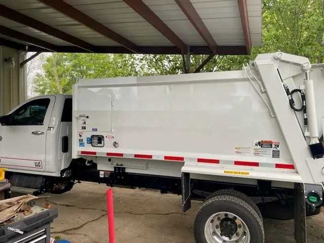 2024 Chevrolet Curbtender 4x4 Rear Loader — photo 3