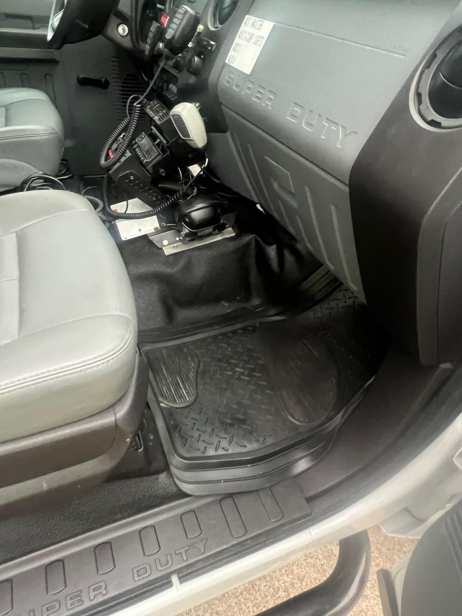 2011 Ford 4x4 Light Rescue - image 15