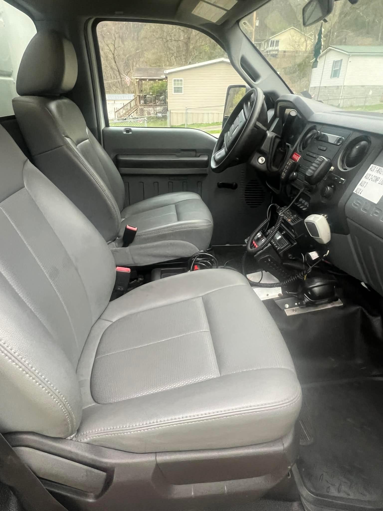 2011 Ford 4x4 Light Rescue - image 14