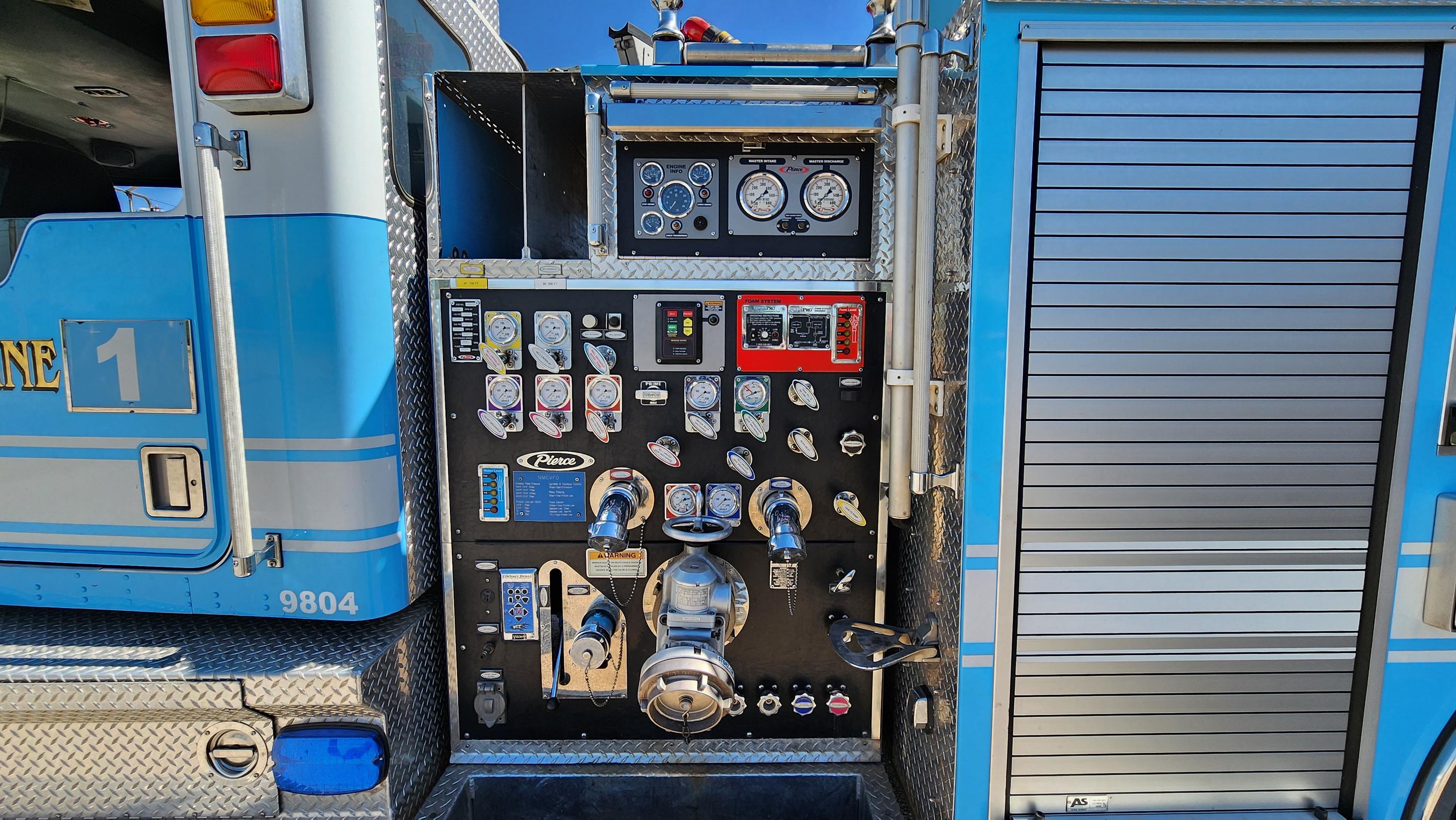 2002 Pierce Pumper - image 8