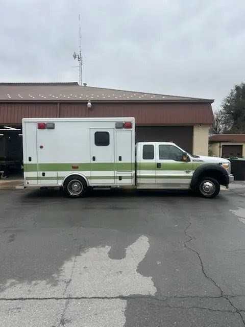 2013 McCoy Miller Ford 4x4 Type I Ambulance — photo 6