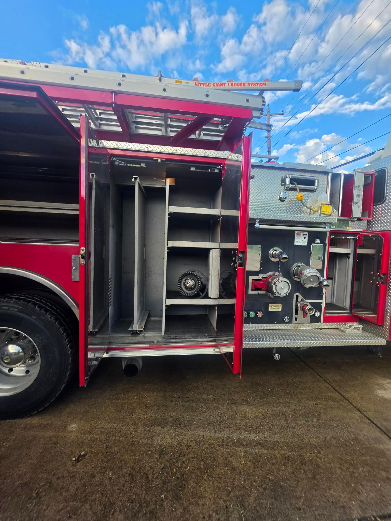 2002 Pierce DASH Pumper - image 46