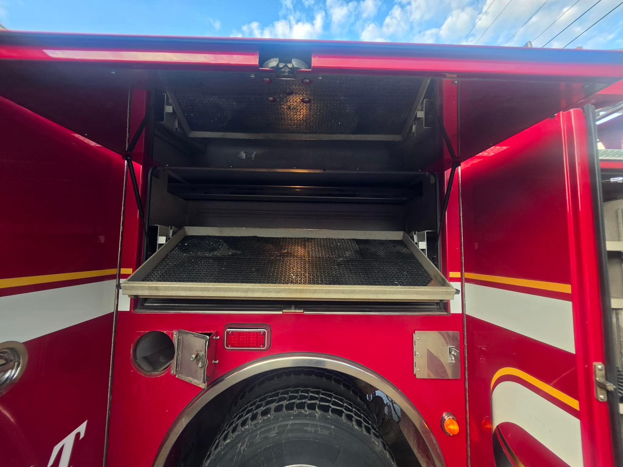 2002 Pierce DASH Pumper - image 47