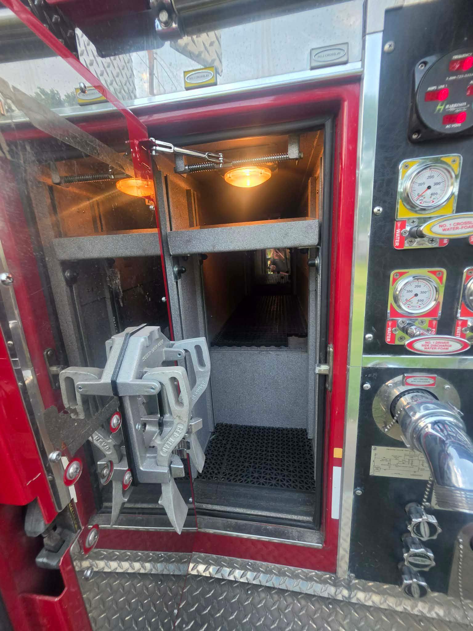 2002 Pierce DASH Pumper - image 36