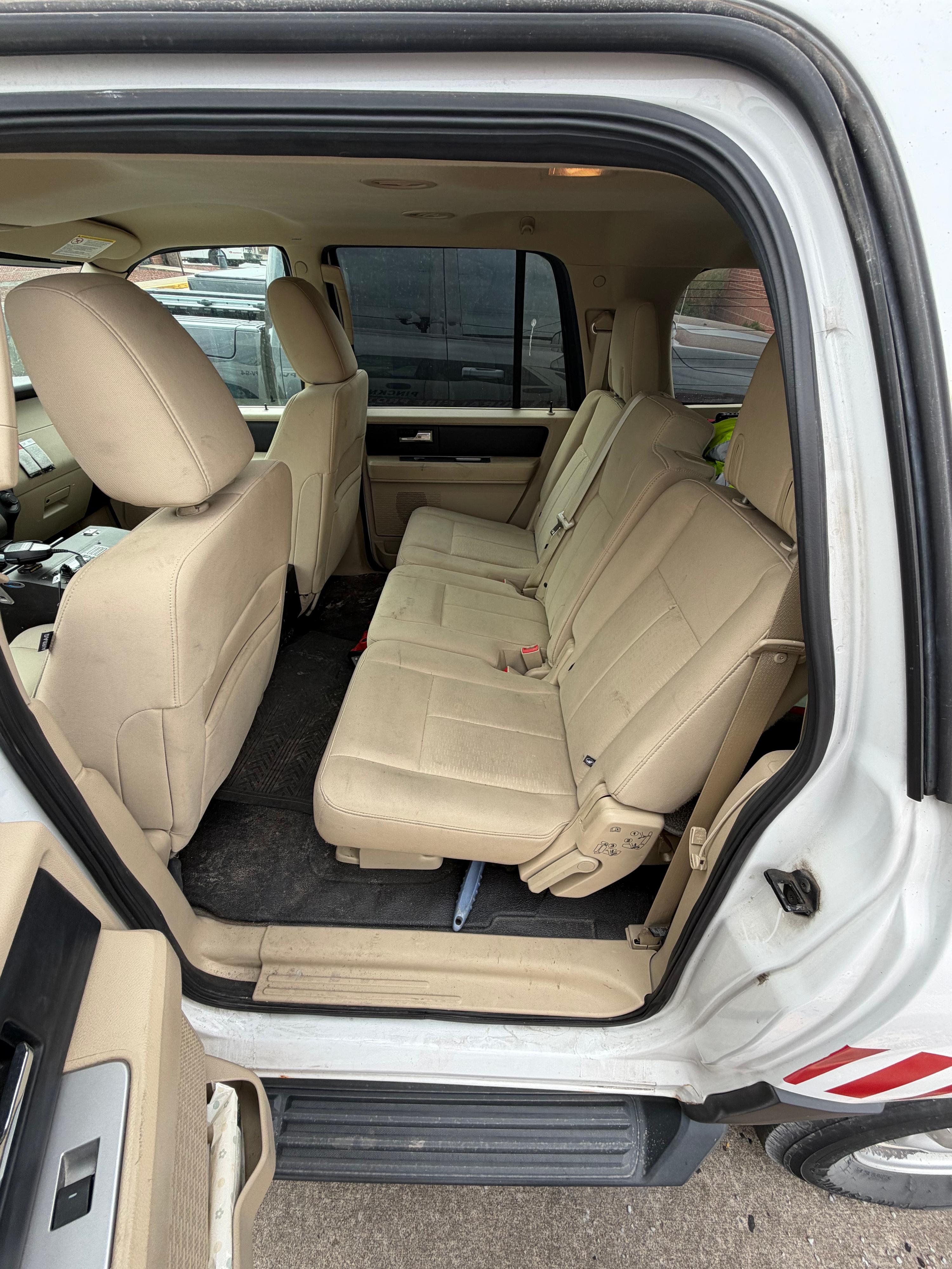 2017 Ford Expedition 4x4 Command Unit - image 6