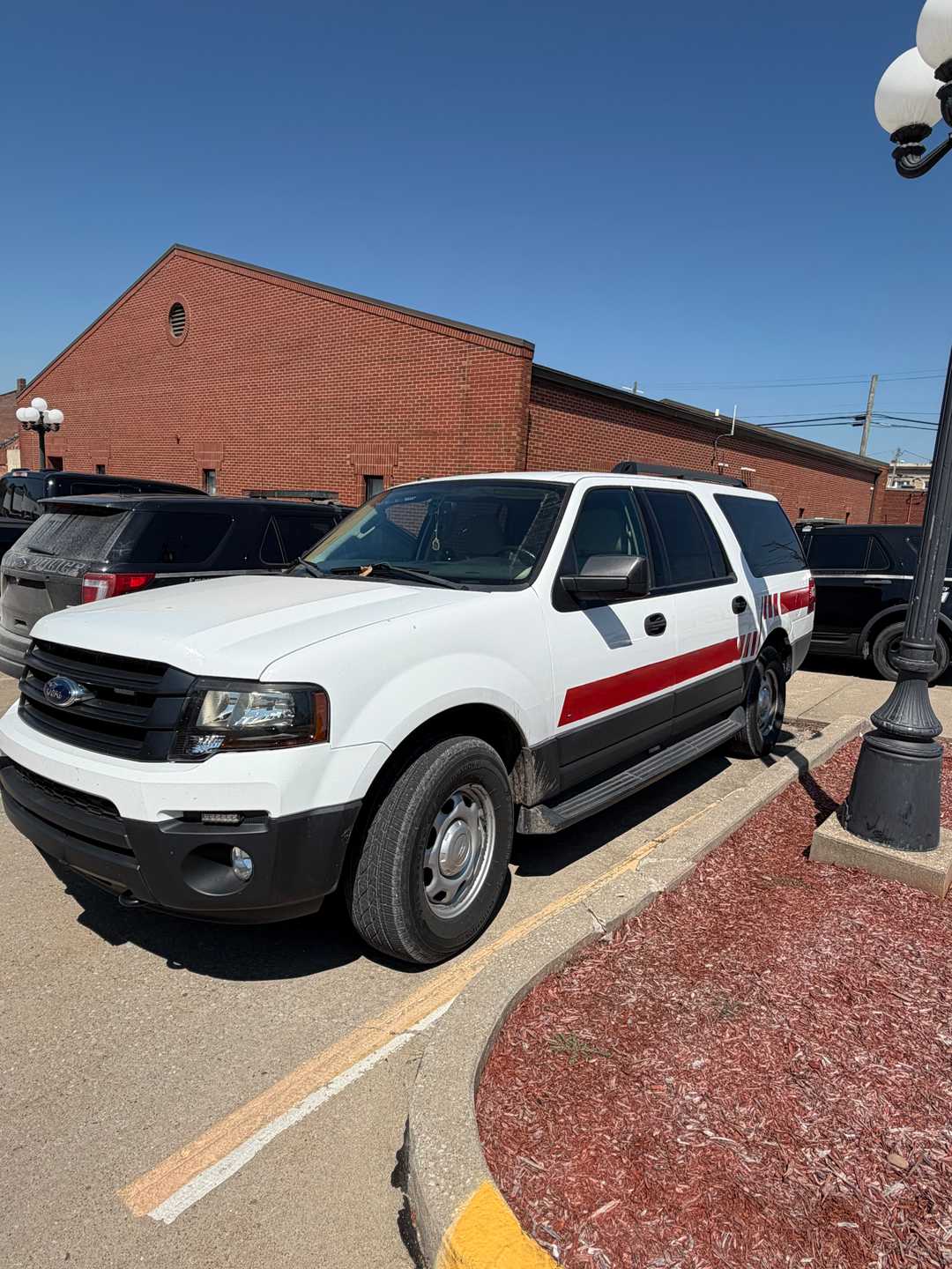 2017 Ford Expedition 4x4 Command Unit