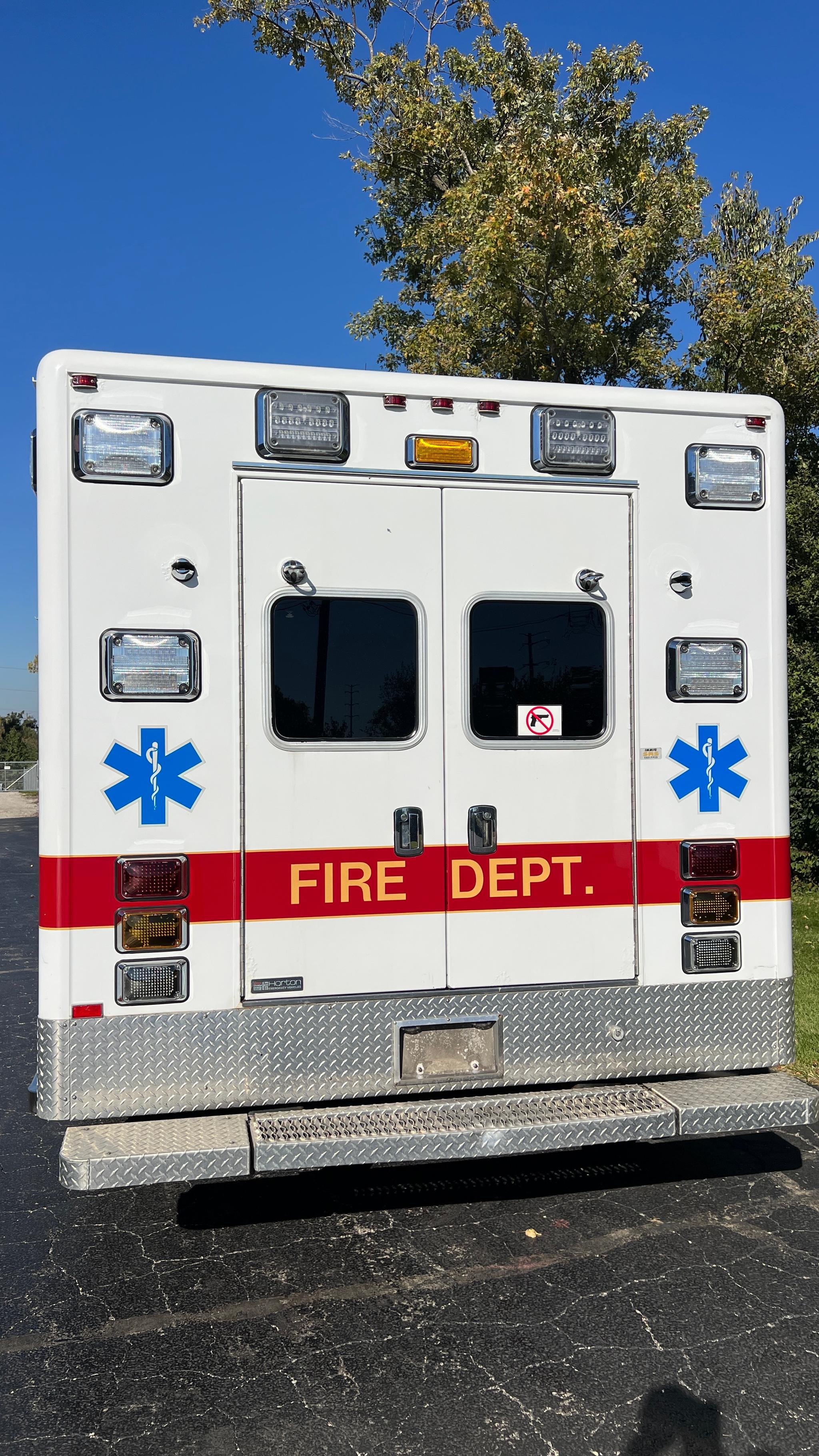 2014 Horton Ford Type I Ambulance - image 4
