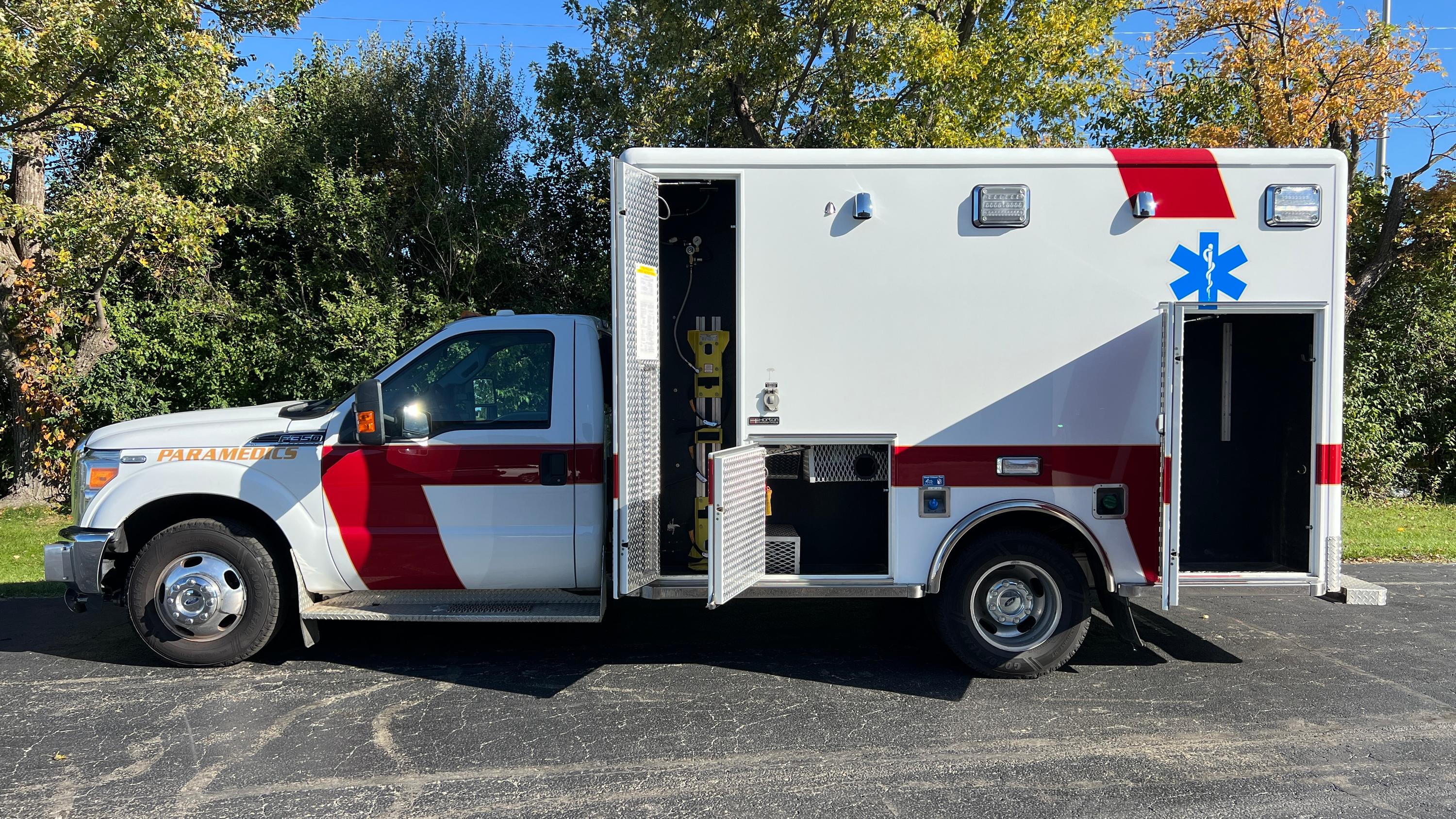 2014 Horton Ford Type I Ambulance - image 18