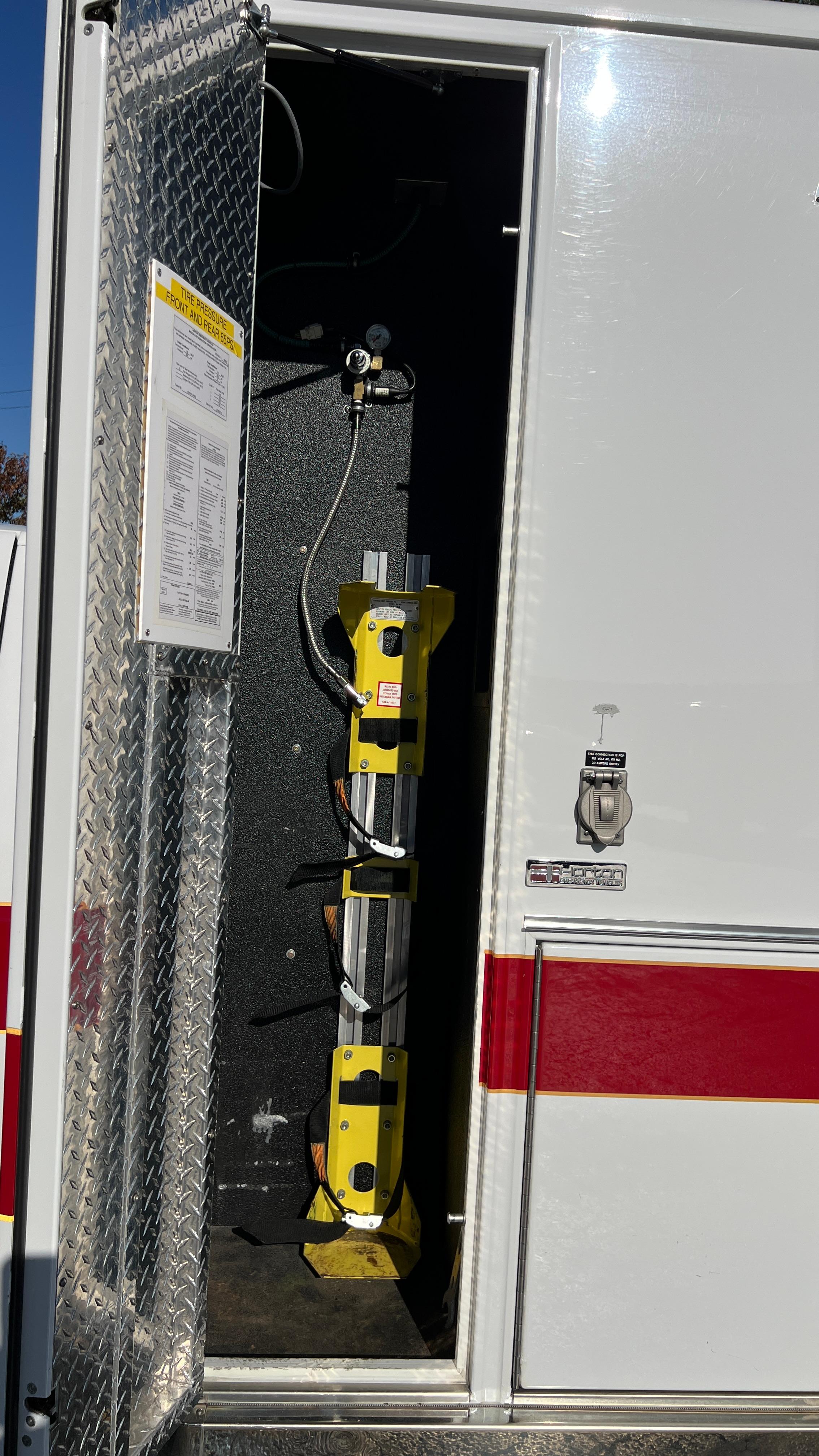 2014 Horton Ford Type I Ambulance - image 21