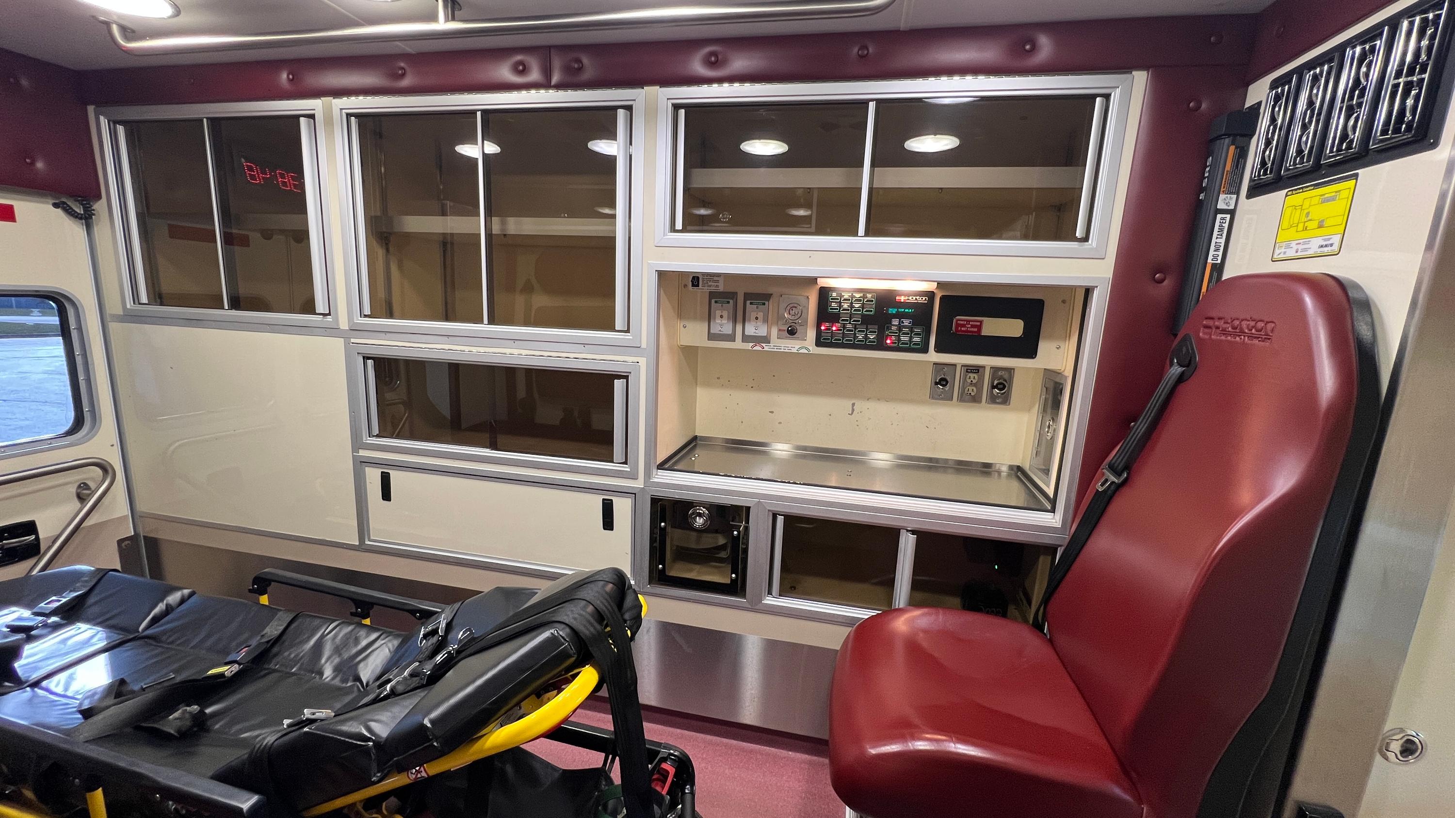 2014 Horton Ford Type I Ambulance - image 12