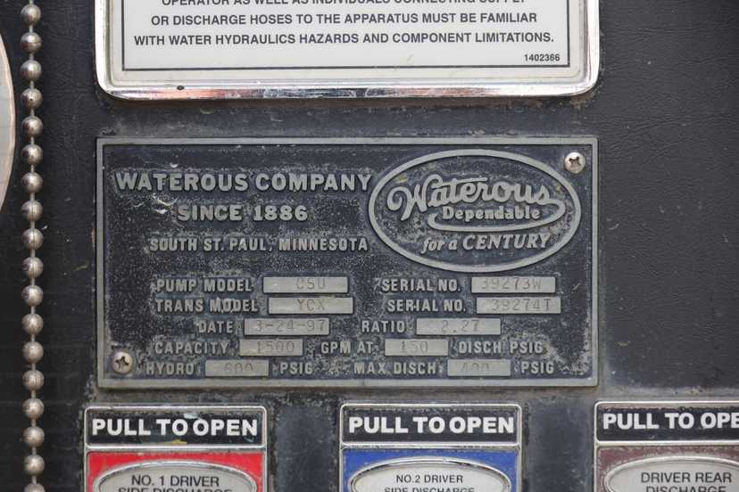 1997 Pierce Quantum Pumper — photo 6