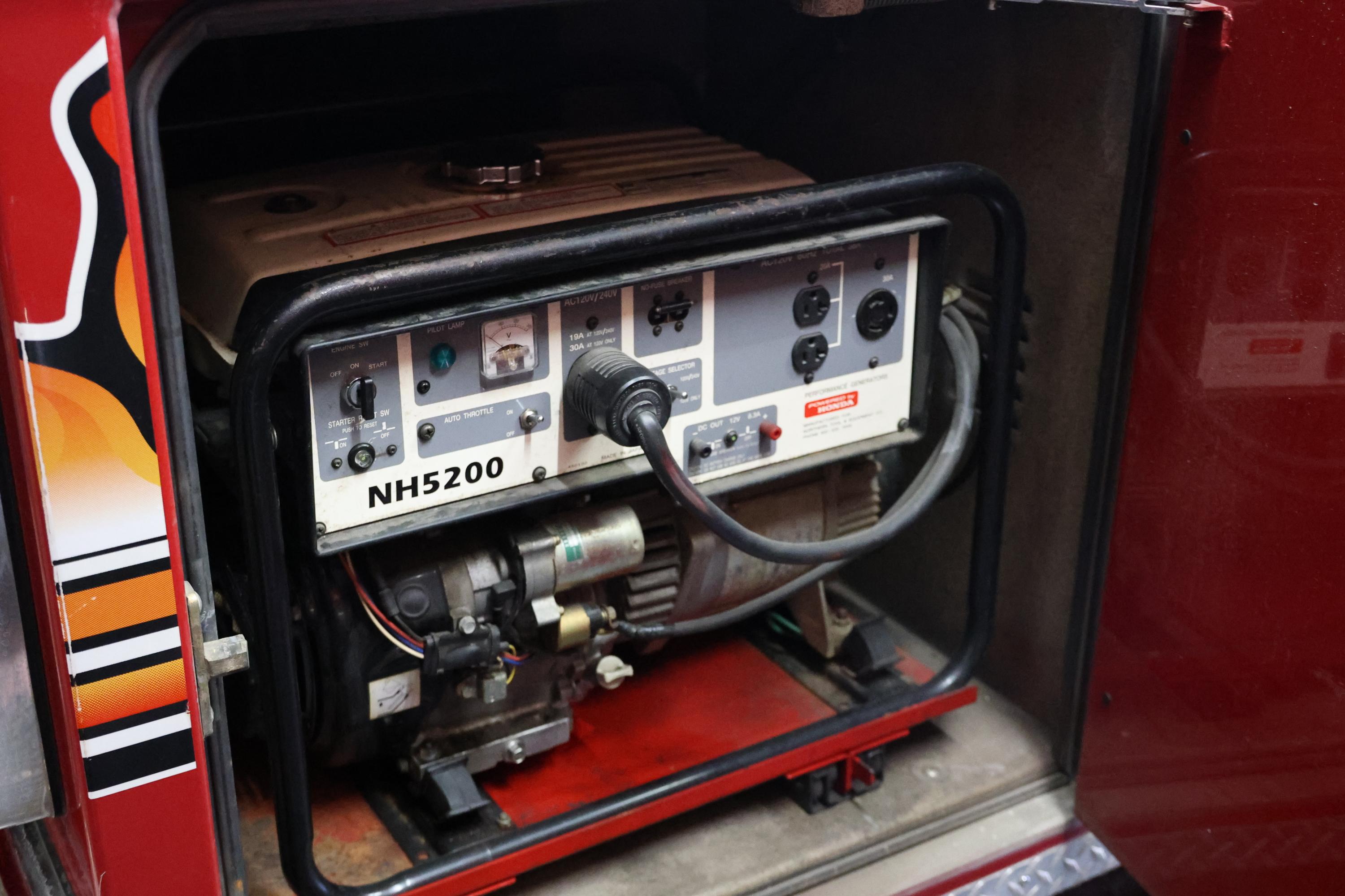 2001 Pierce International Pumper - image 14