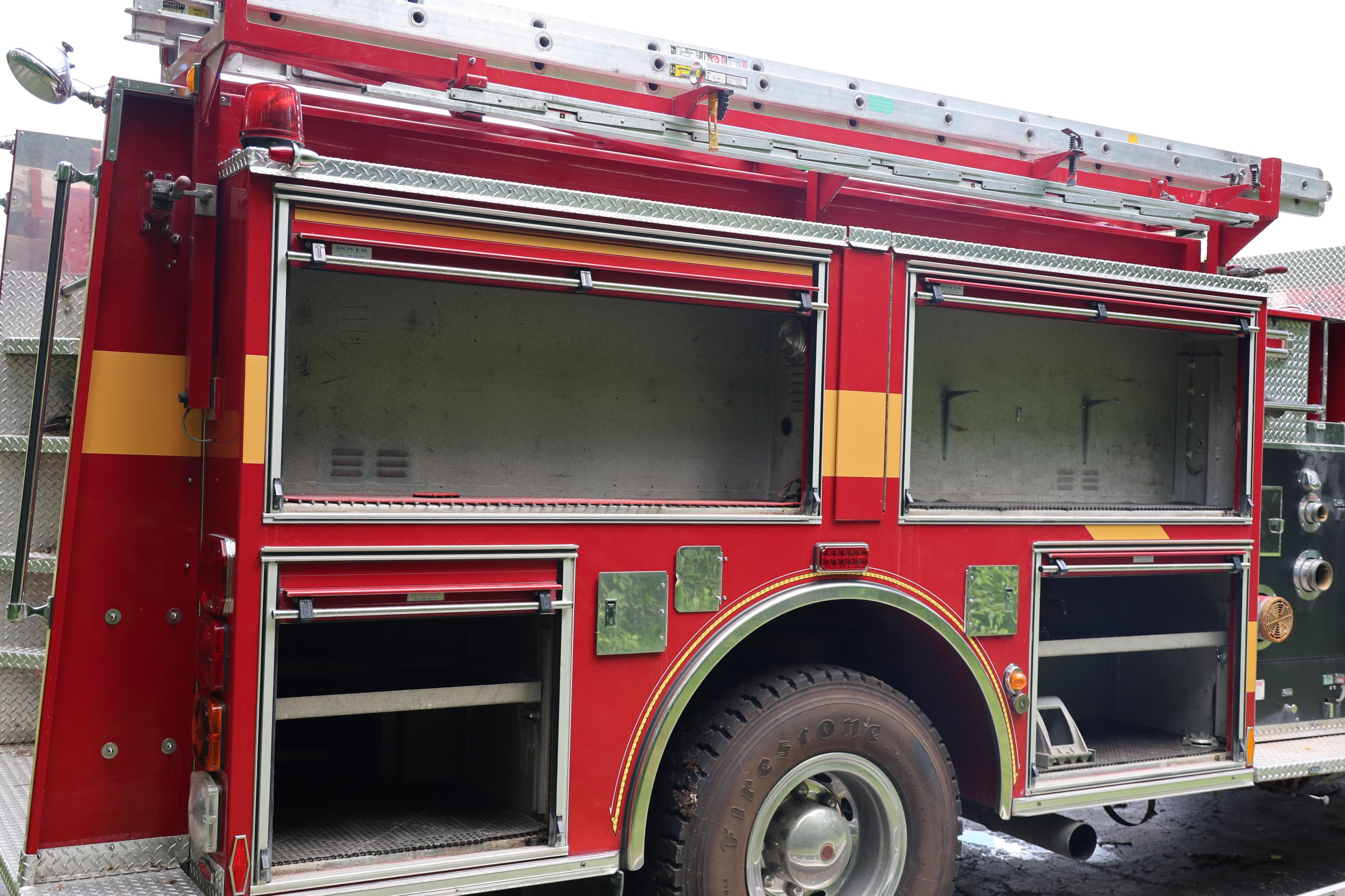 1997 Pierce Quantum Pumper - image 6