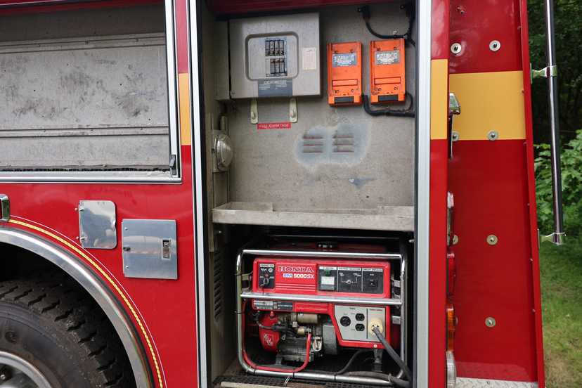 1997 Pierce Quantum Pumper — photo 8