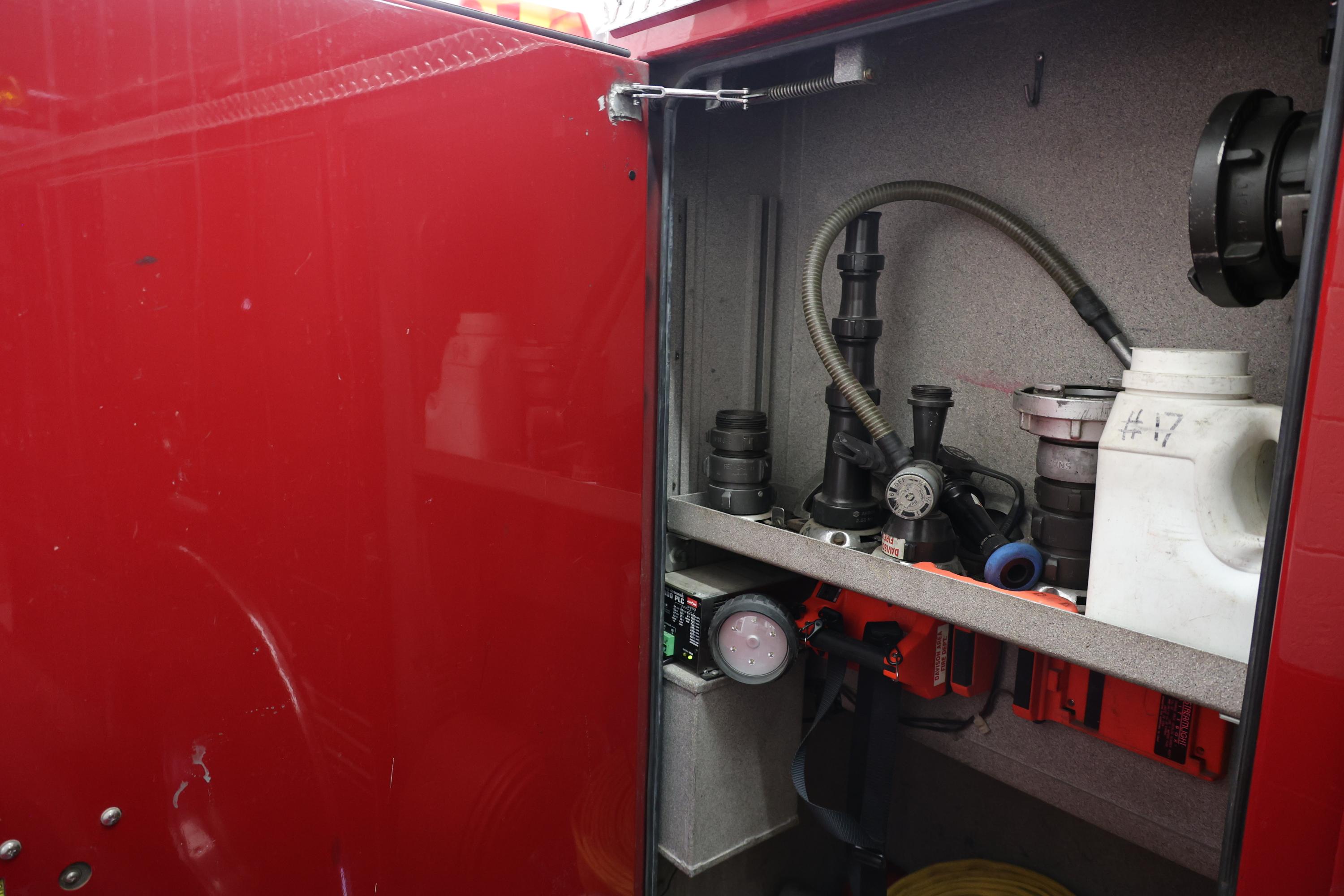 2001 Pierce International Pumper - image 7