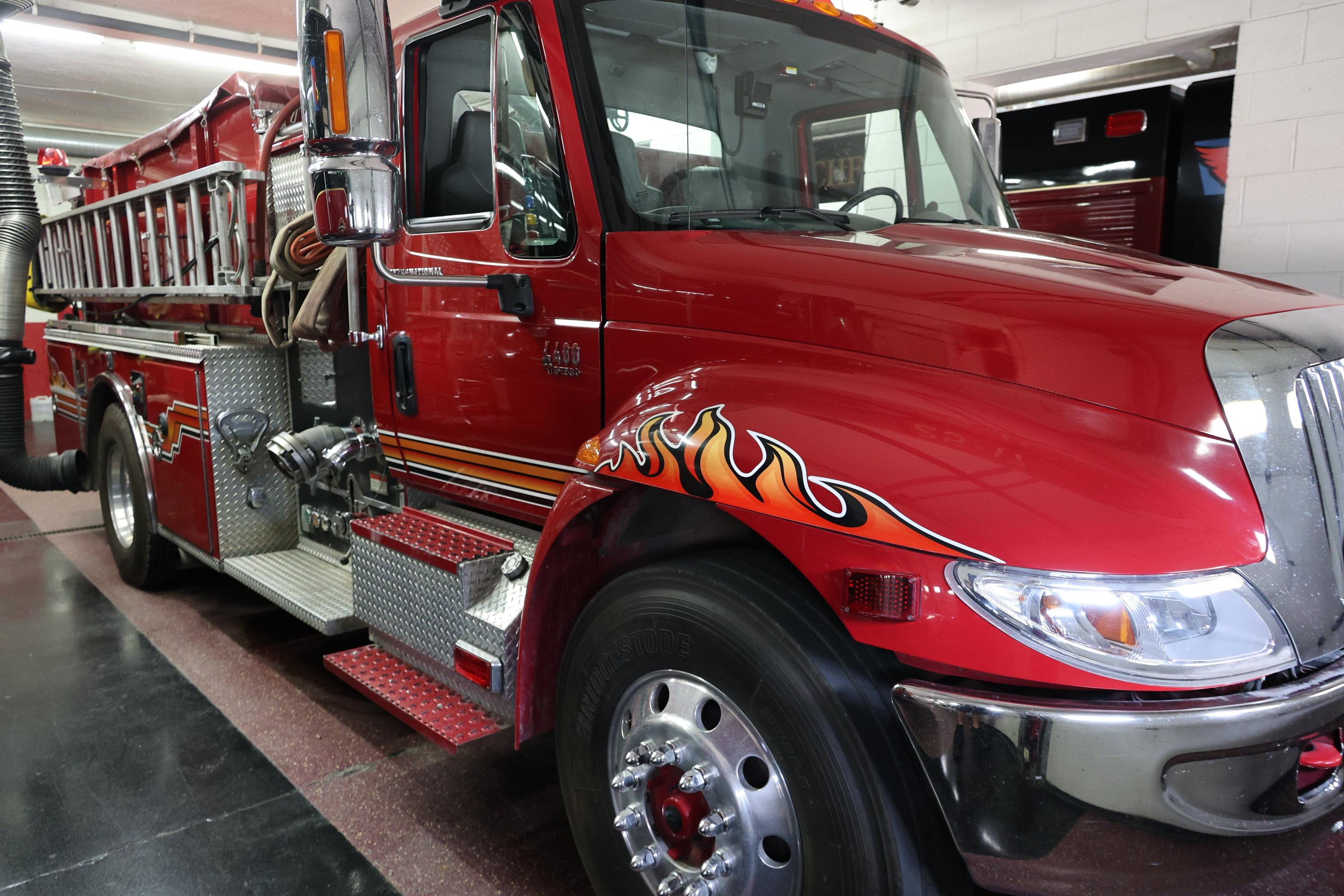 2001 Pierce International Pumper - image 5
