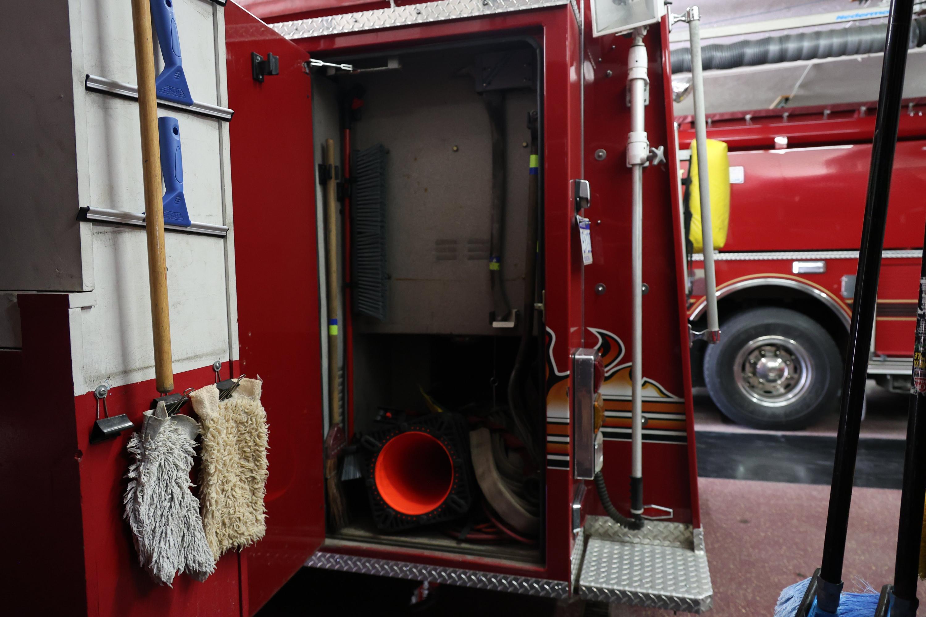 2001 Pierce International Pumper - image 11