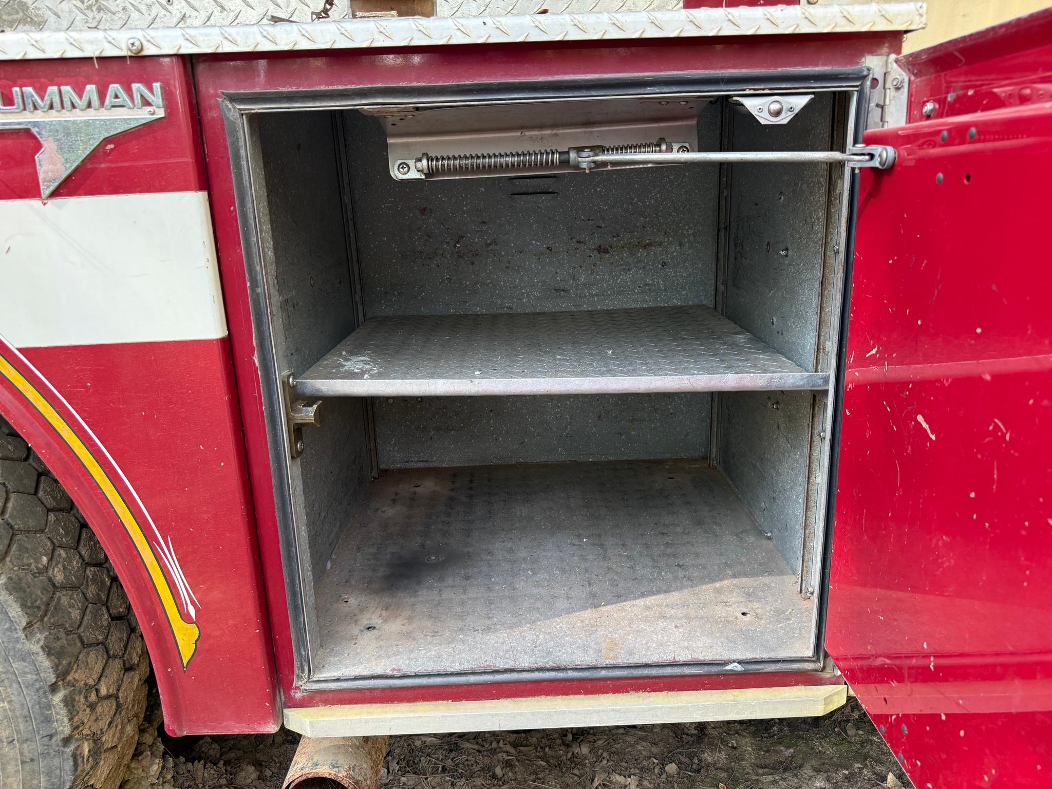 1986 Grumman Mack Pumper - image 4
