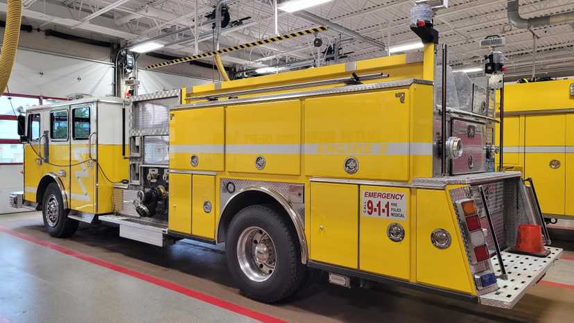 1990 E-One Pumper — photo 4