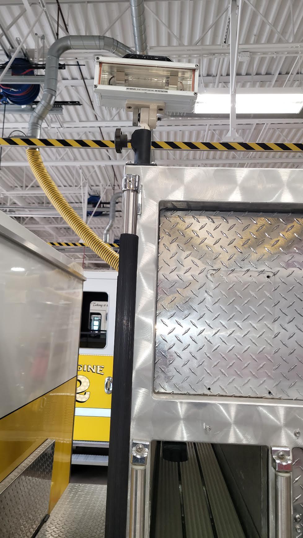 1990 E-One Pumper - image 13