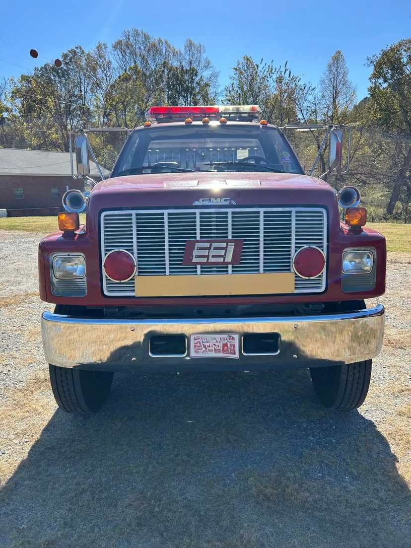 1992 GMC Topkick Pumper — photo 2
