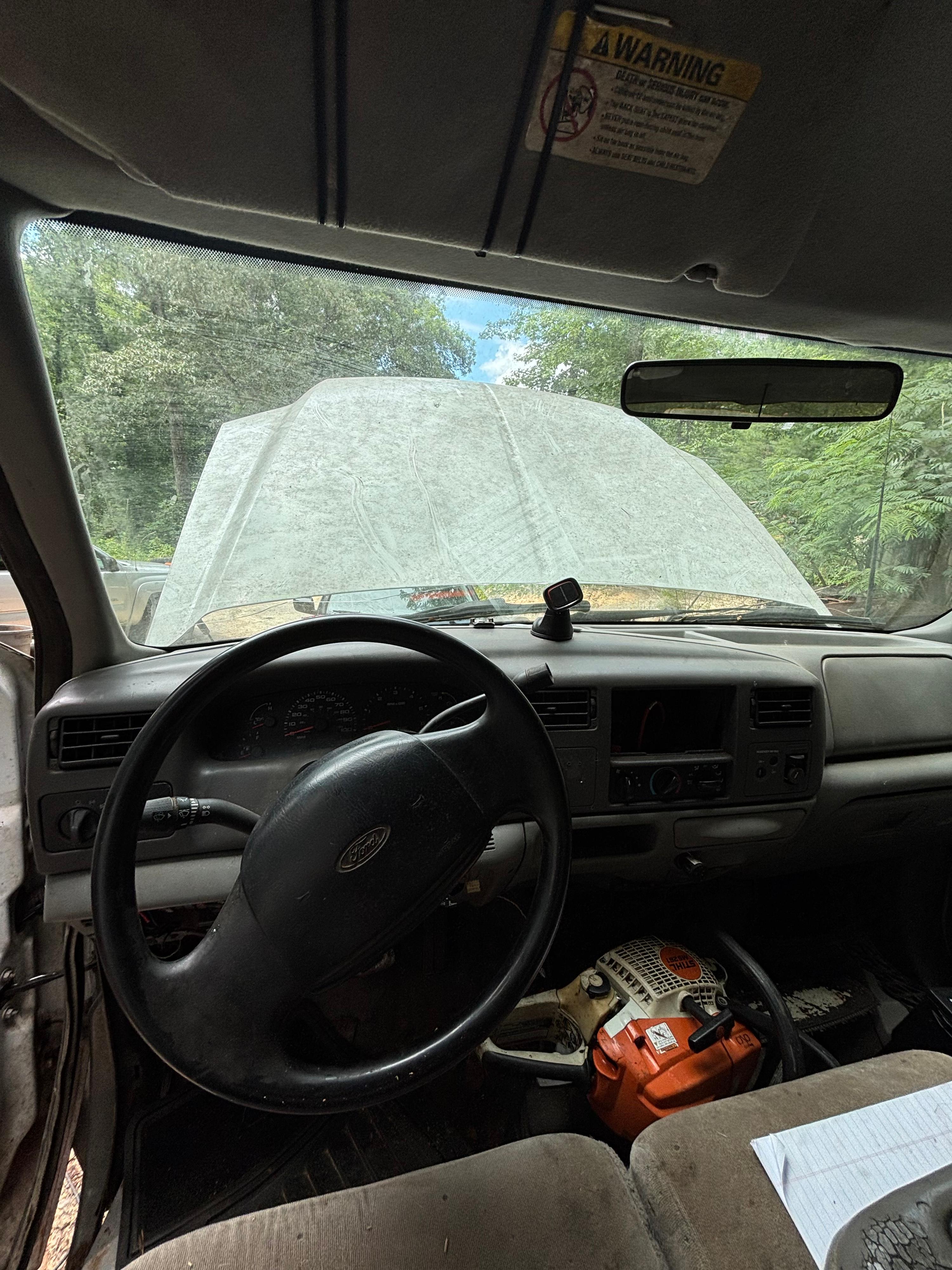 2002 Ford F-250 Super Duty 4x4 Truck - image 4