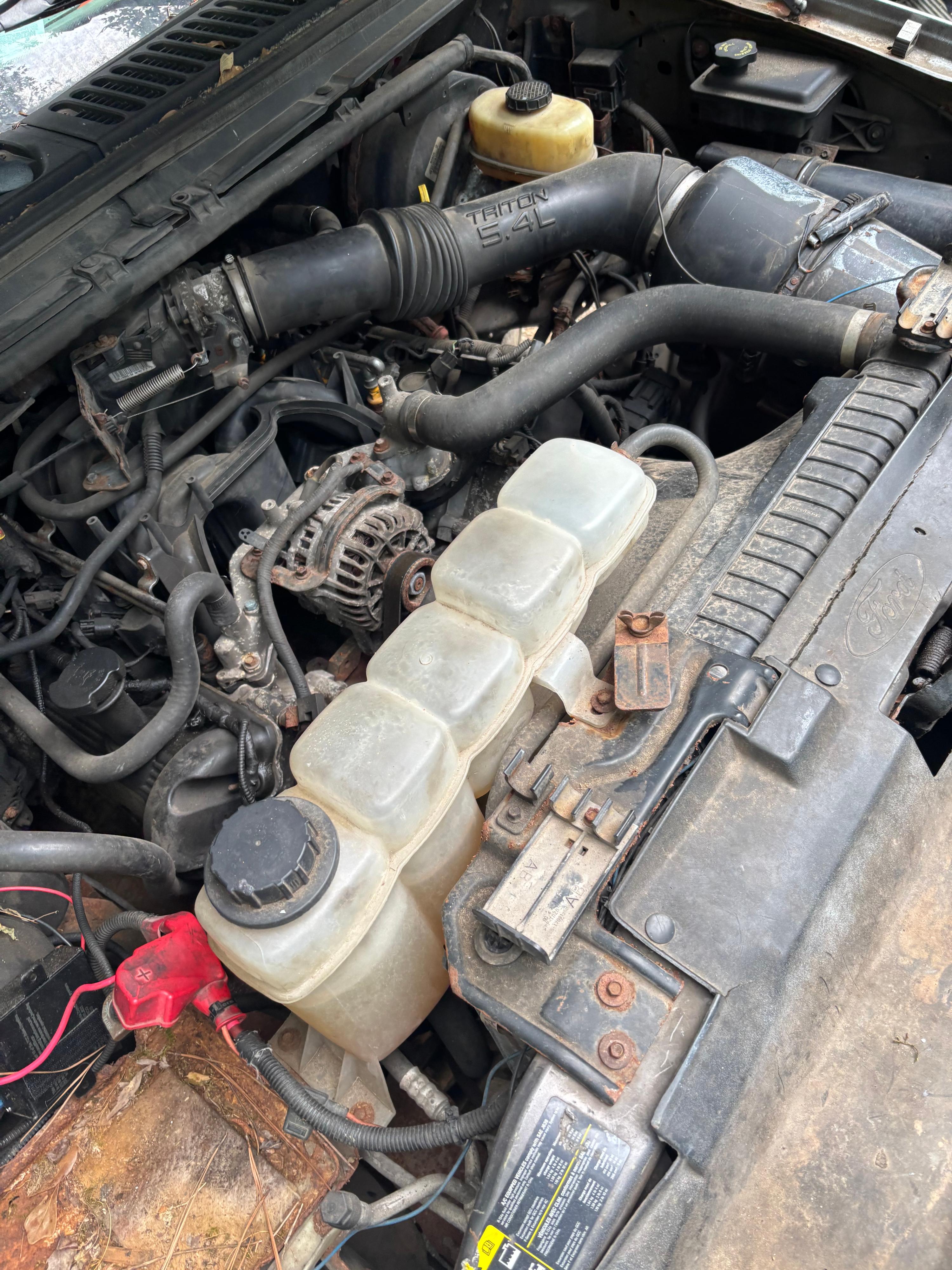 2002 Ford F-250 Super Duty 4x4 Truck - image 10