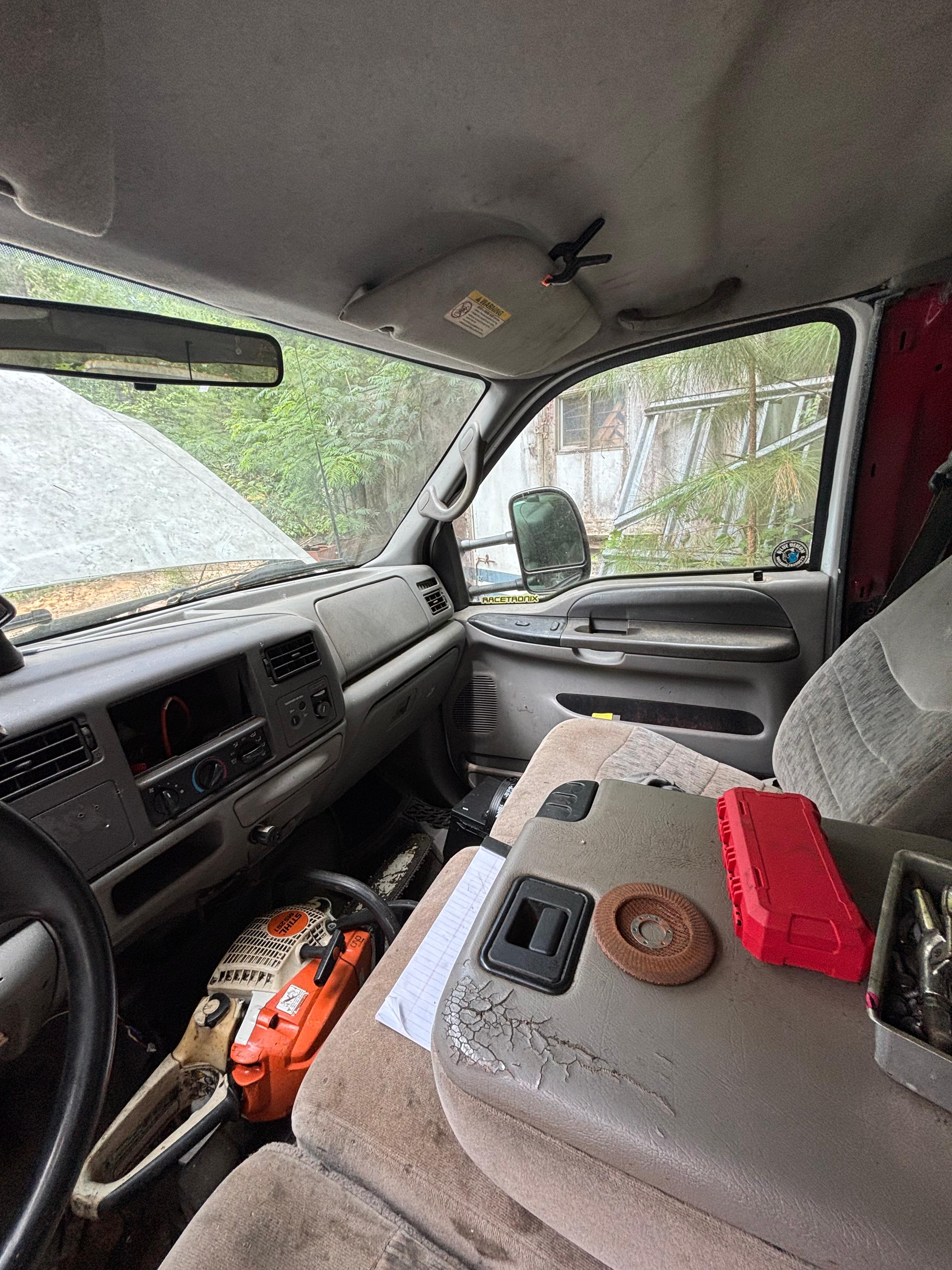 2002 Ford F-250 Super Duty 4x4 Truck - image 8
