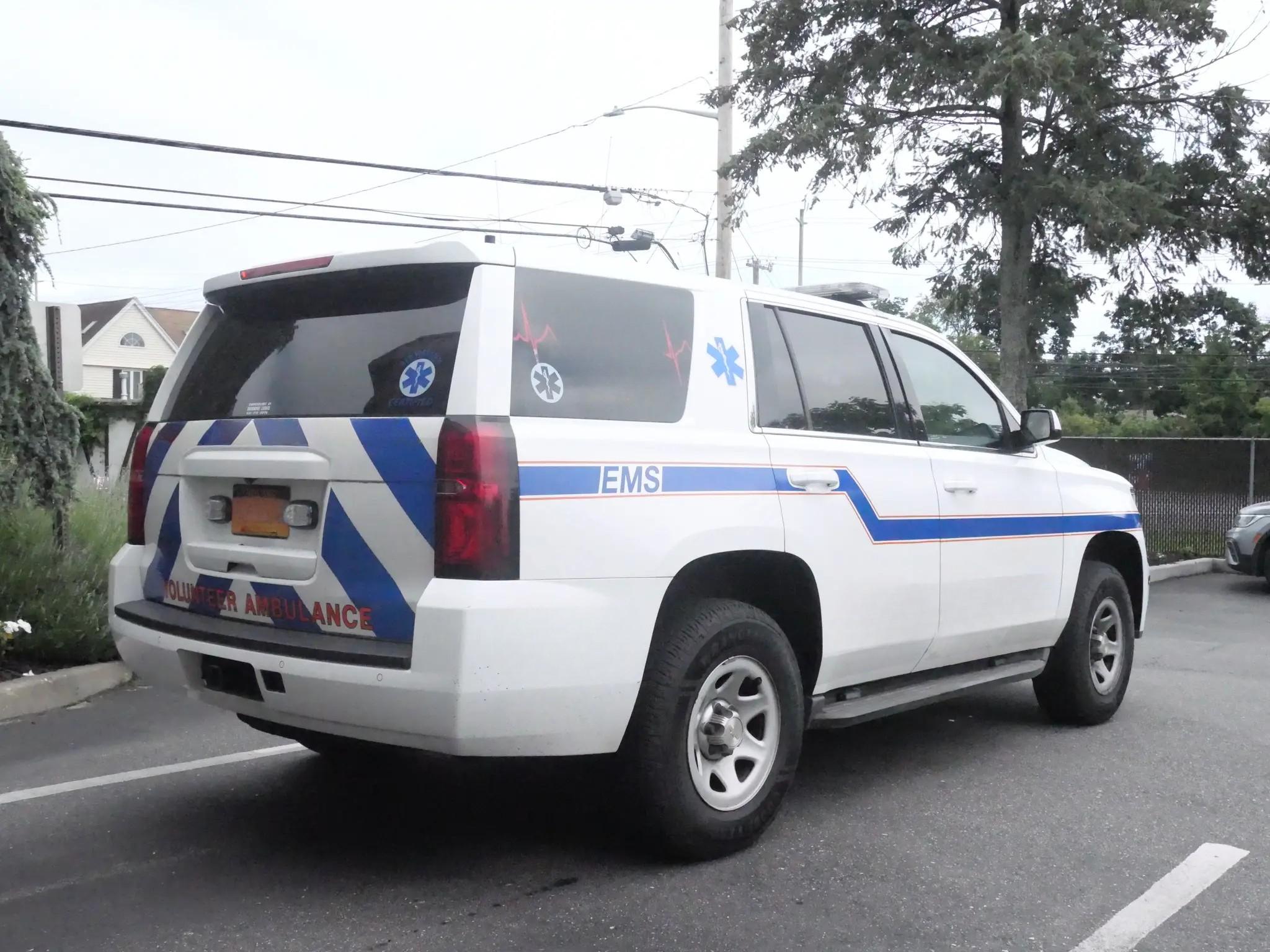 2015 Chevrolet Tahoe 4x4 - image 5