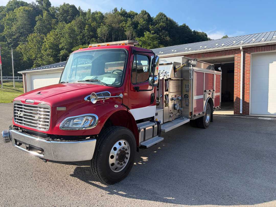 2018 Freightliner 4x4 Pumper