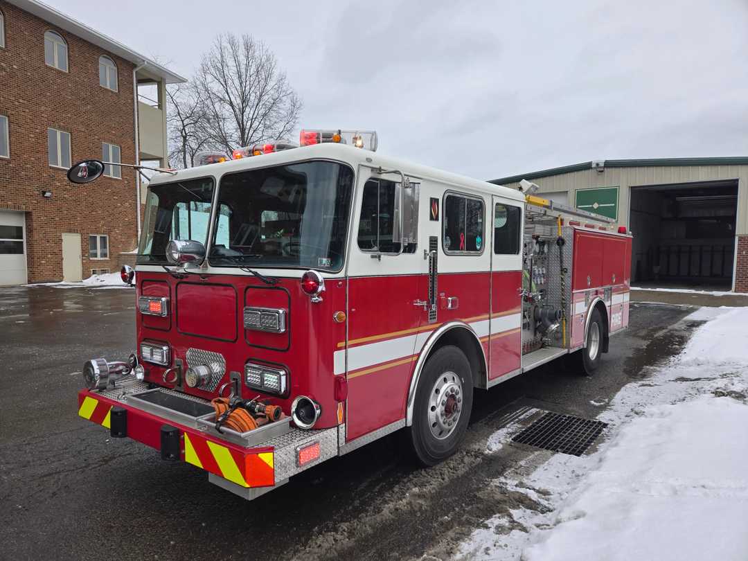 1993 Seagrave JB50DH Pumper