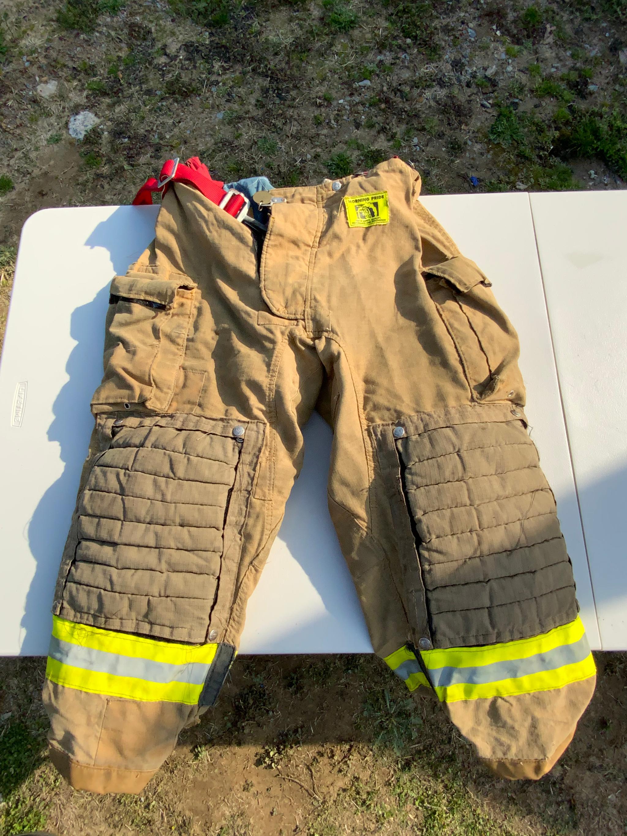Used Morning Pride Turnout Pants (Size: 40x26) - image 1