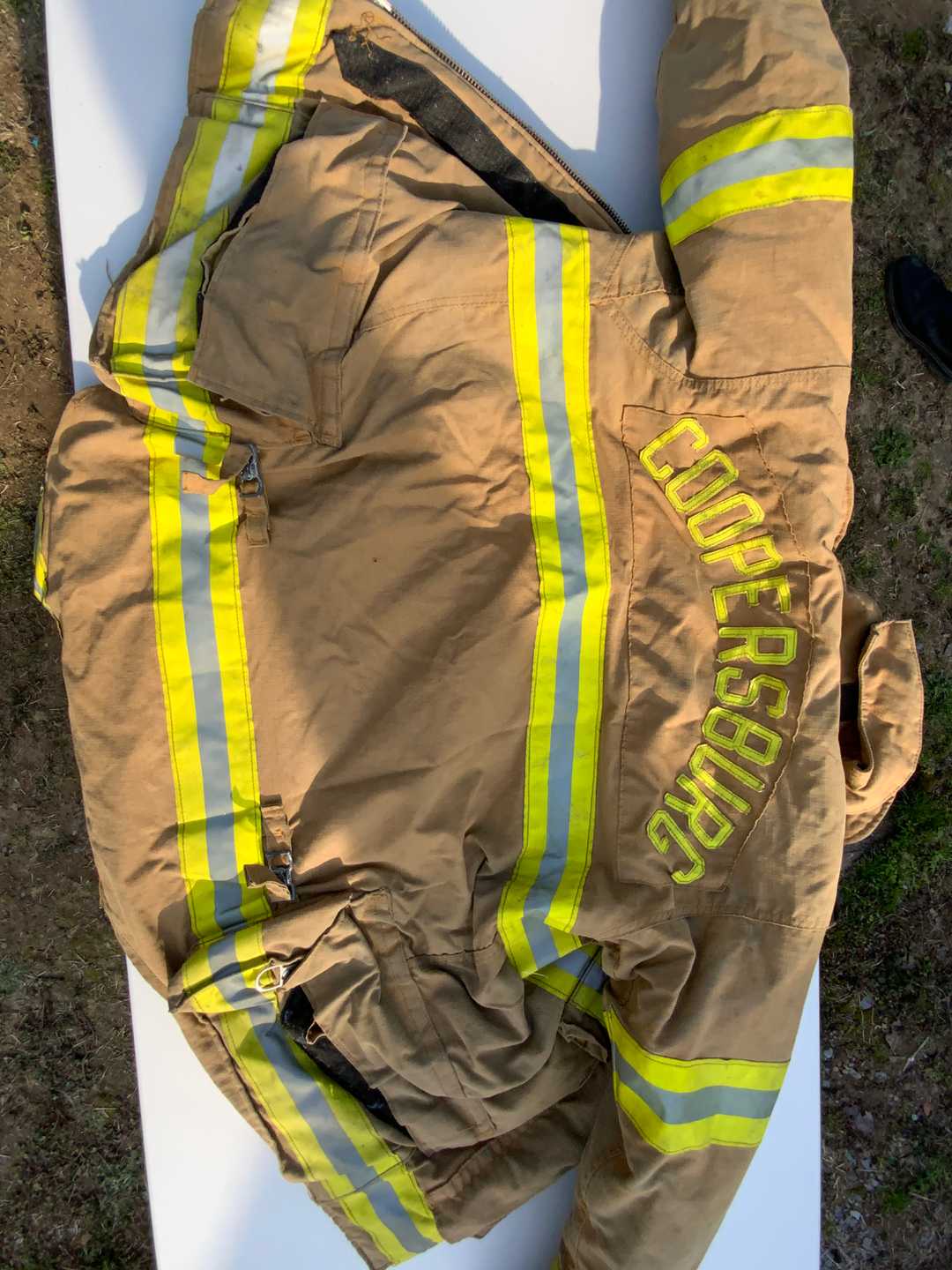 Used Morning Pride Turnout Coat (Size 44C, 31/37L, 34S)
