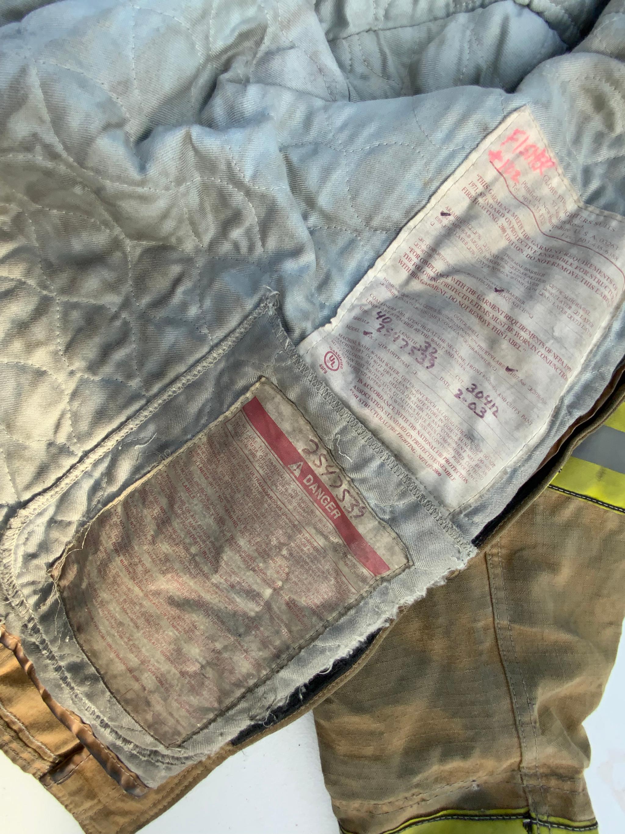 Used Globe Turnout Coat (Size 40x32) - image 3