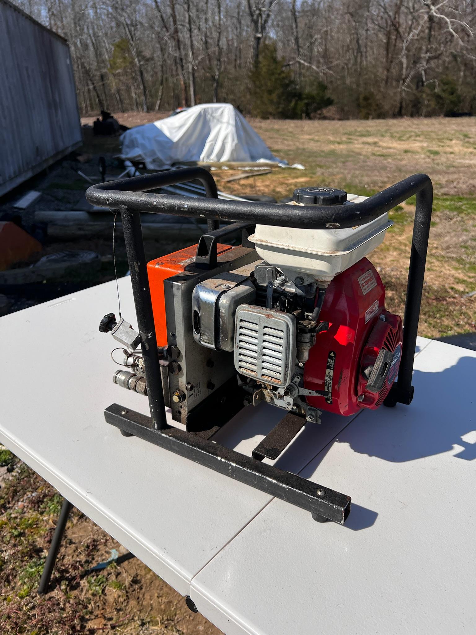 Holmatro Hydraulic Pump (Model 2035) - Rescue Tools - image 3