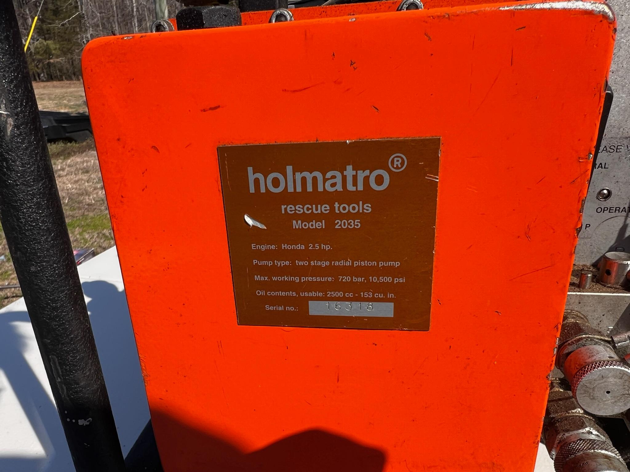 Holmatro Hydraulic Pump (Model 2035) - Rescue Tools - image 5