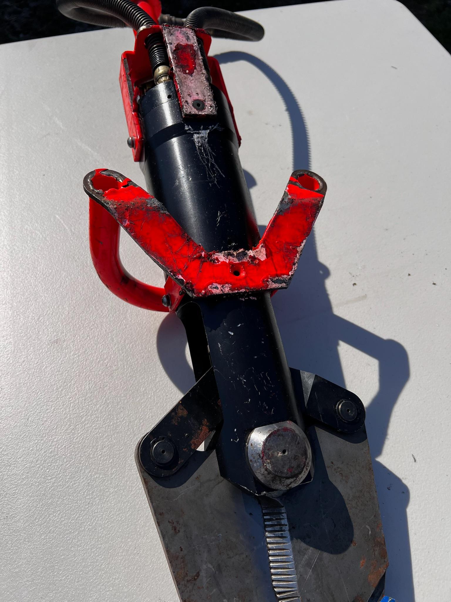Code 3 Res-Q Combination Tool - image 6