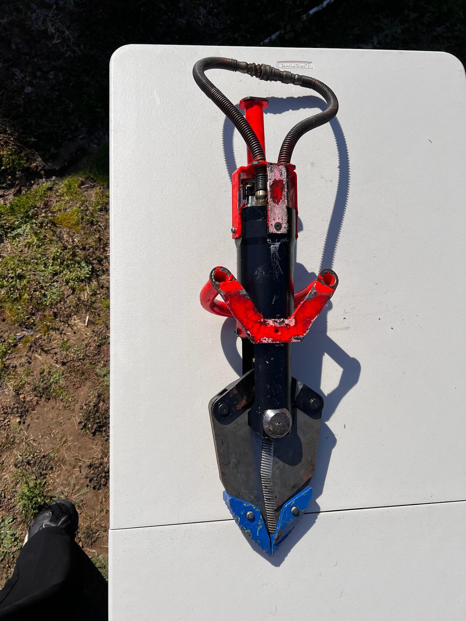 Code 3 Res-Q Combination Tool - image 7